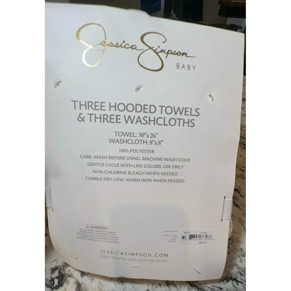 NEW 6-piece Jessica Simpson bath towels set in taupe neutral colors.
